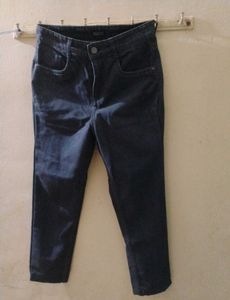 Dark Wash Jeans Saze : 28