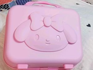 Trending Makeup Vanity case
