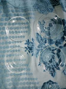 4 Glass Trays✨