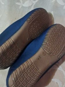 Navy Blue Ballerinas new pis