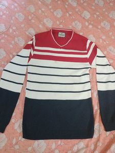 Attractive Red Colour Men Sweater Com Tshirt