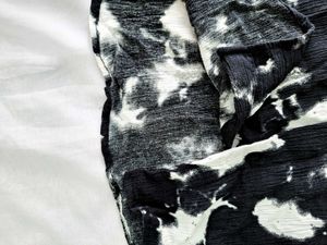 Zudio Black And White Casual Shirt For Men