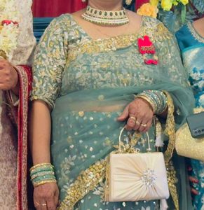 Golden Barati brooches  for ladke Wale