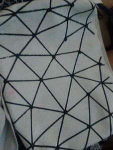 Geometric Print Crossbody Bag