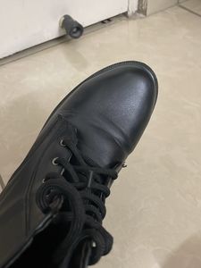 Black Boots