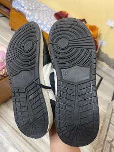 Nike Air Jordan 1 Low