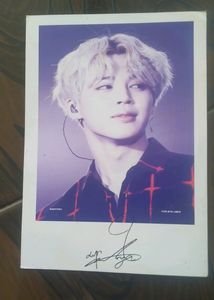 BTS JIMIN PHOTOCARDS WITH HIS SIGNATURE AND GET BTS LOGO PHOTOCARD AS FREEBIE (6+1=7) PHOTOCARDS