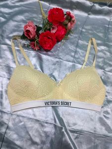 Victoria&#39;s Secret Bra