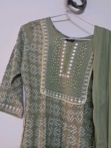 Combo Of Kurti  Legging  N Dupatta