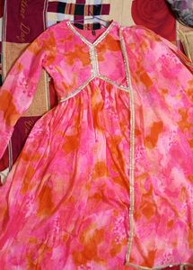 New/Unused Aaliya Cut Gown With Dupatta
