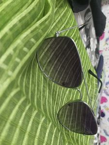 Stylish Aviator Sunglasses