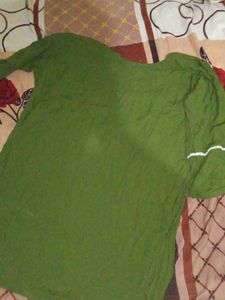 Green Embroidered Kurta