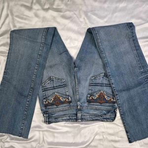 Low Waist Y2K Straight Fit Denim