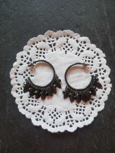 Leaf Noir Earrings