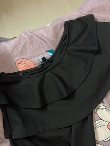 Black One-Shoulder Dress