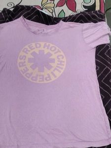 Red Hot Chili Peppers Tee