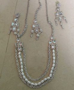 jewellery set