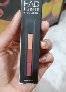 RENEE 3 IN 1 EYESHADOW &amp; PILGRIM LIP PEEL ROLL-ON