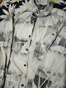 Stylish Patterned Shirt like new