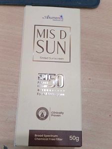 MIS D SUN Tinted Sunscreen