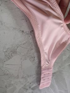 Combo Soft Bra With Pads Inside 🔥and Wax Strips