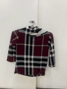Women Full Sleeves Designer Neck Top