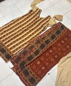 Embroidery Suits Pack Of 2