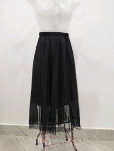 Black Pleated Tulle Midi Skirt