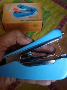Mini Handheld Sewing Machine
