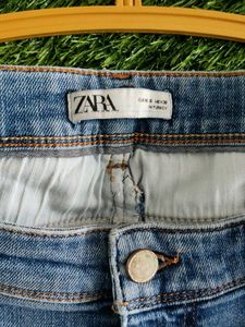 Zara Jeans