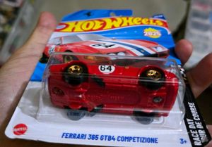 Hot Wheels Ferrari 2-Car Set