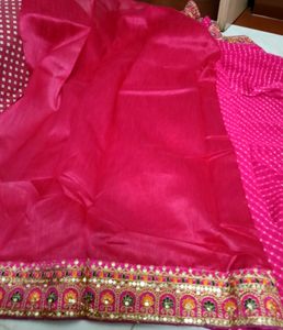 Beautiful Mothda Saree