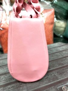 ✨Chic Pink Handbag