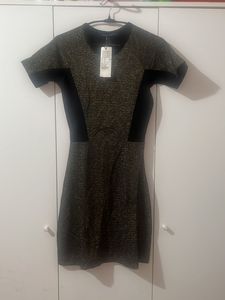Chic Black & Gold Dress