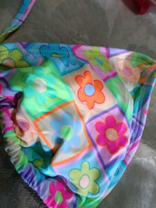 Floral Bikini Top - Stylish Swimwear