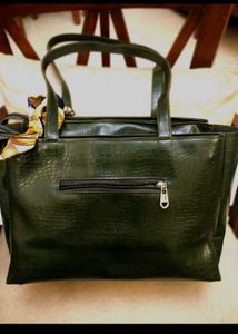 Green Hand Bag