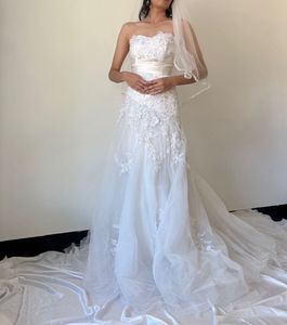 Elegant Wedding Gown