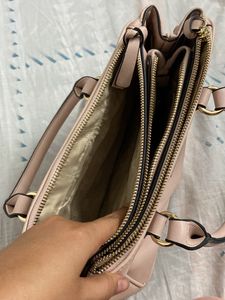 Van Heusen Handbag With Sling 👛