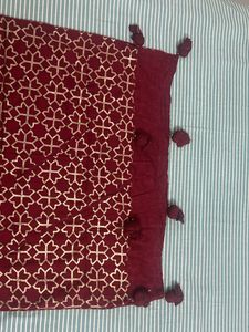 Maroon stole with Golden Print