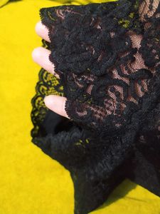Black Lace High-Waisted Panty