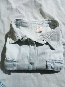 it's girls oversized denim shirt