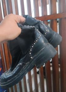 Boots With Metal Designs 240Cm