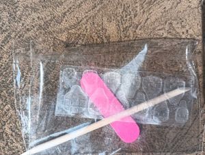 Pink Flower Press-On Nails