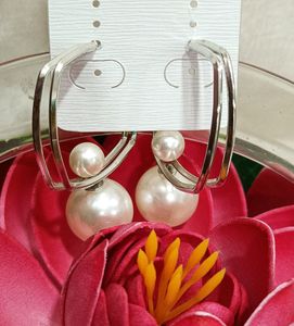 (₹90)Pearl Earrings