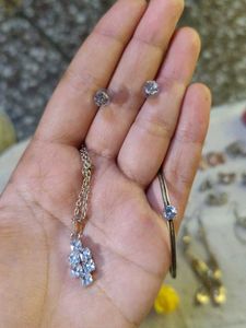 Earrings Combo Set With Hair Clip