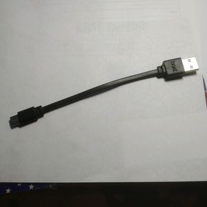 Adapter With Lighting Connector And Headphone Jack