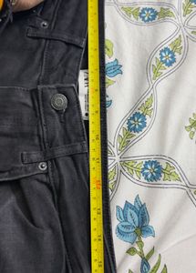 Zara High Rise Flare Jeans Euro 40