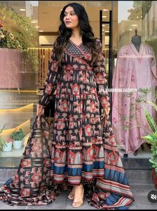 Beautiful Anarkali