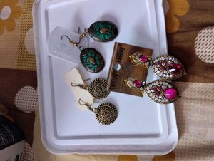Earrings Set