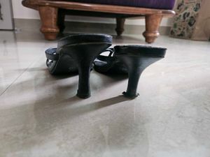 Black Heel